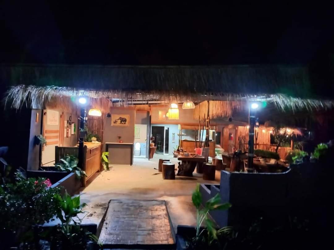 Siam Flora Resort Koh Lanta Ngoại thất bức ảnh
