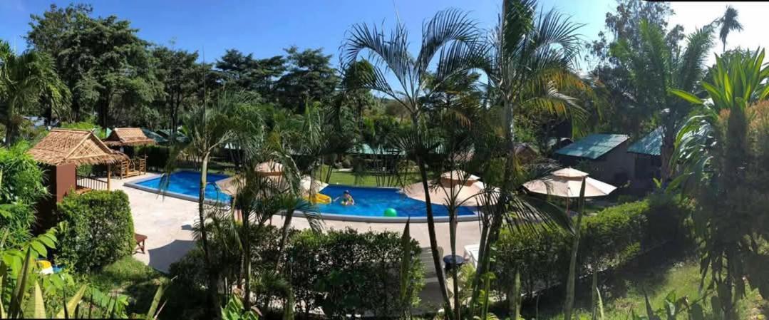 Siam Flora Resort Koh Lanta Ngoại thất bức ảnh