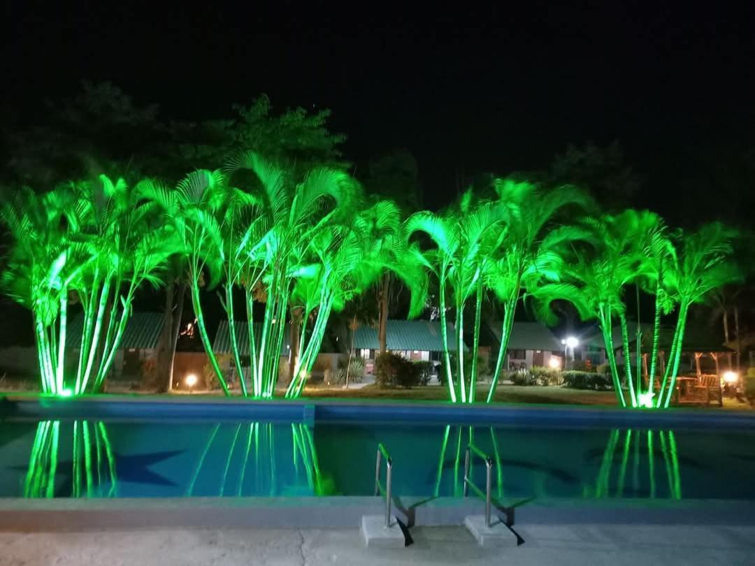 Siam Flora Resort Koh Lanta Ngoại thất bức ảnh